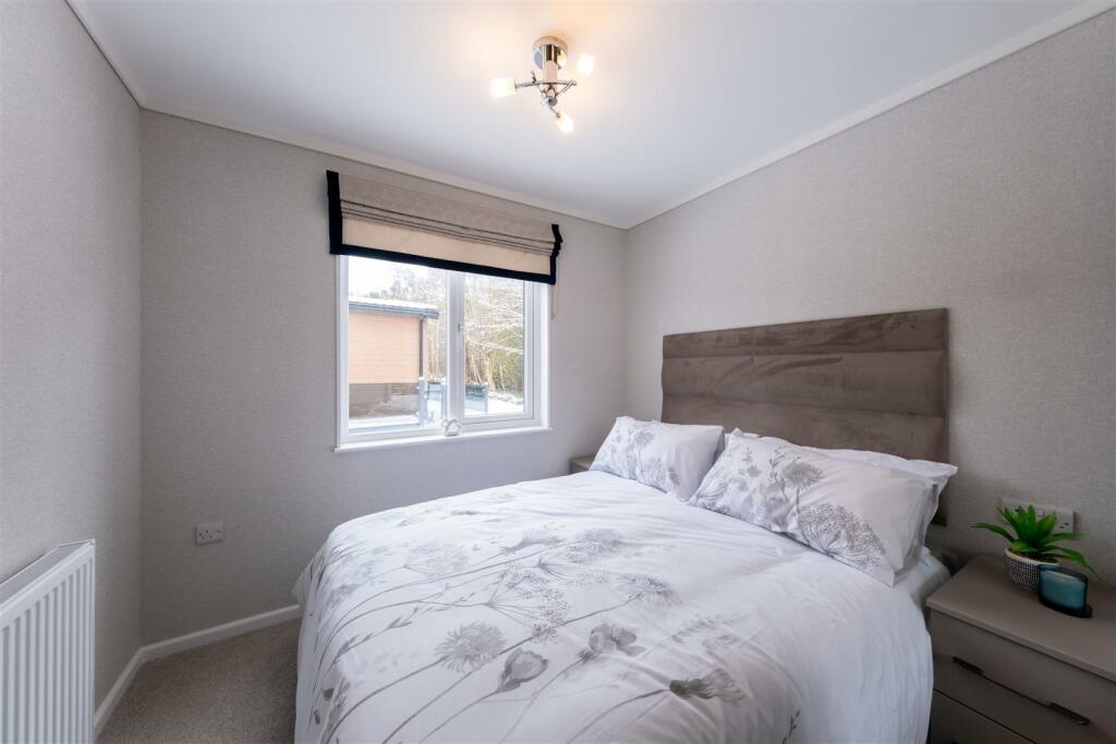 63 Oakmere Country Park-014.JPG