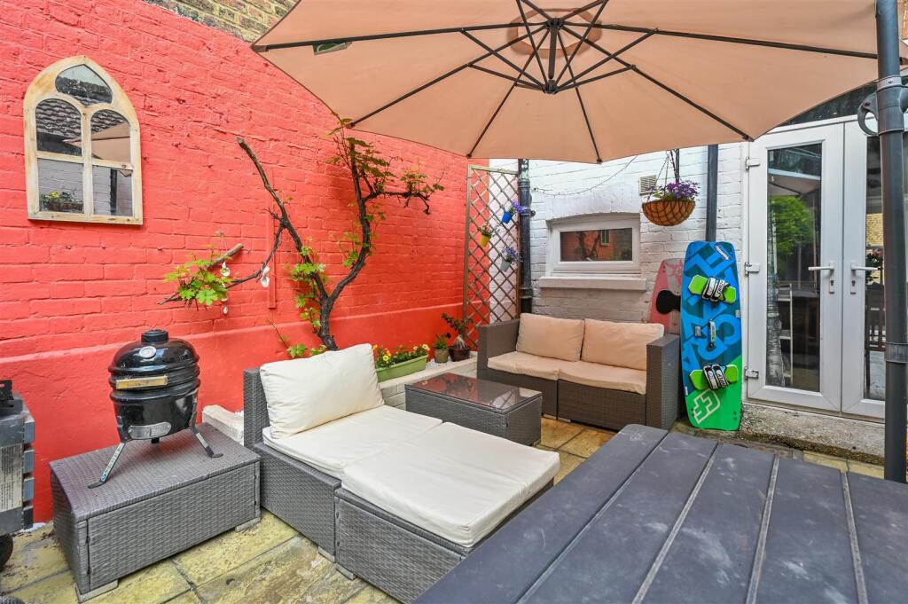 8-wellington-road-tn34 (36).jpg