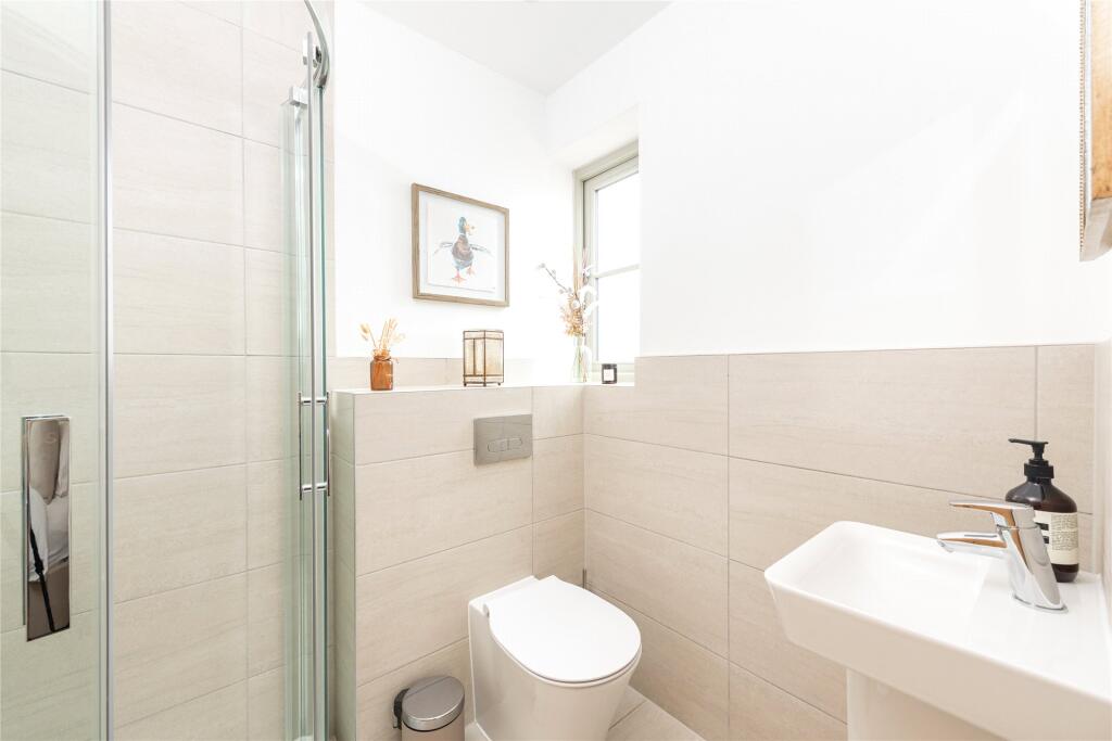 Bed Two En Suite