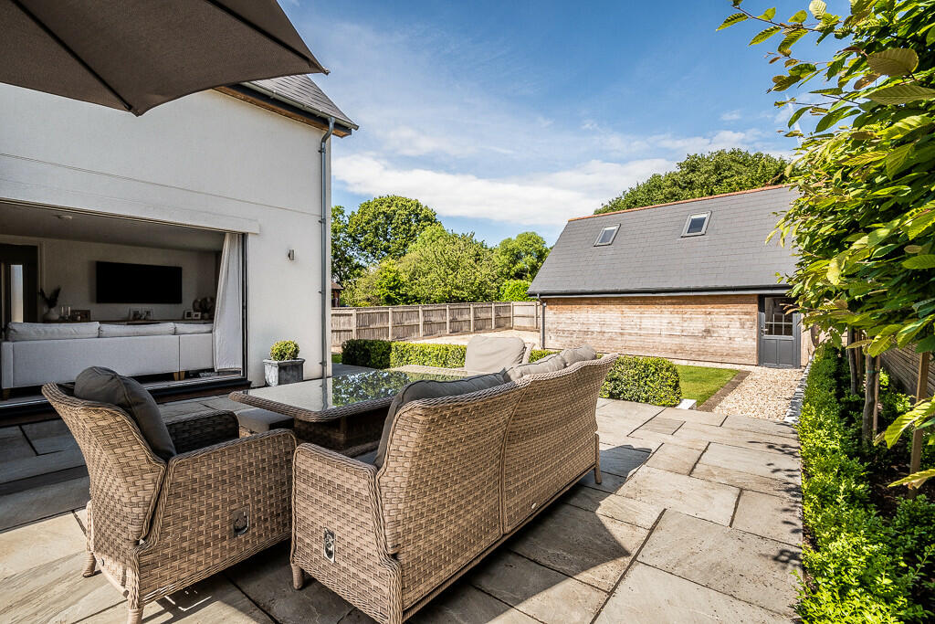 2 Parkhayes - Web...