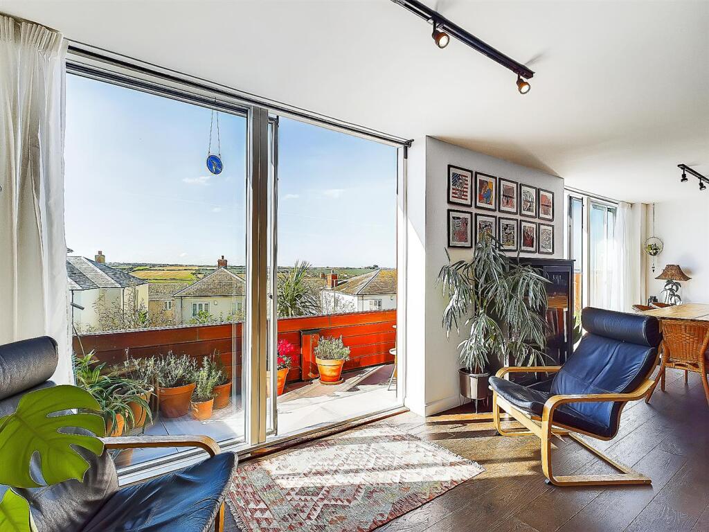 Seating and Balcony.