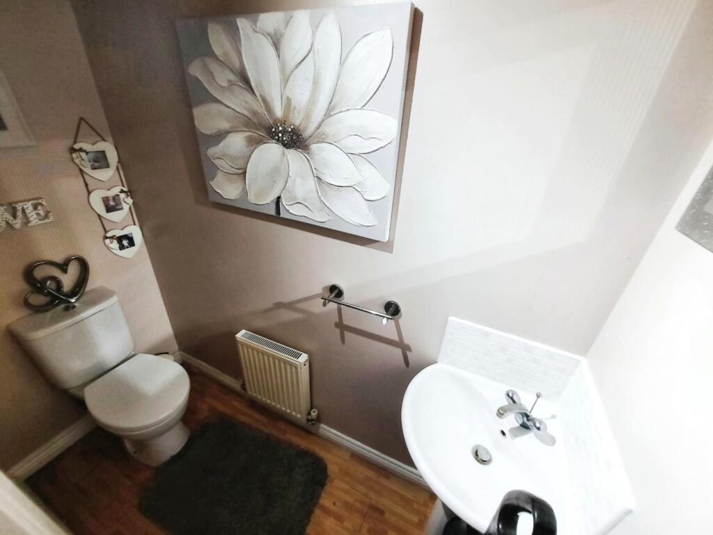 Cloakroom W/c