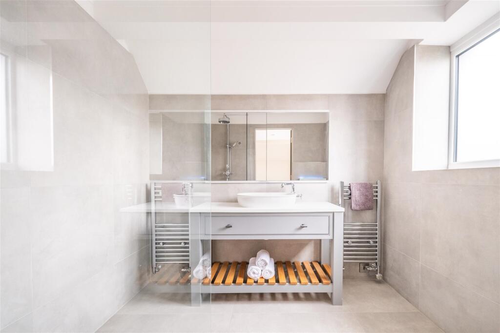 En Suite Shower Room (New)