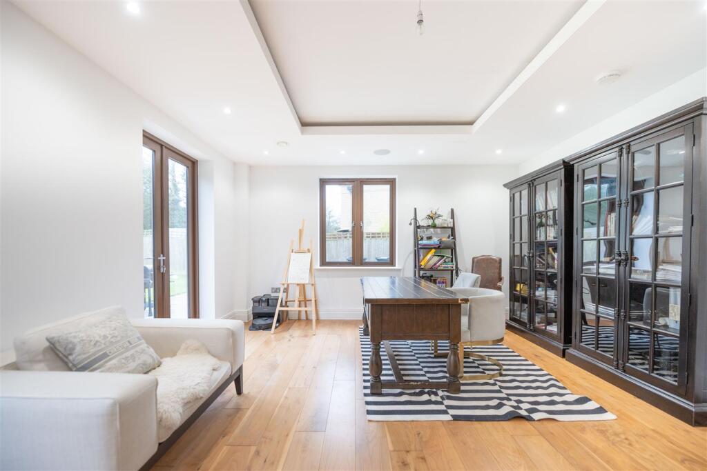 Reception 2      .jpg