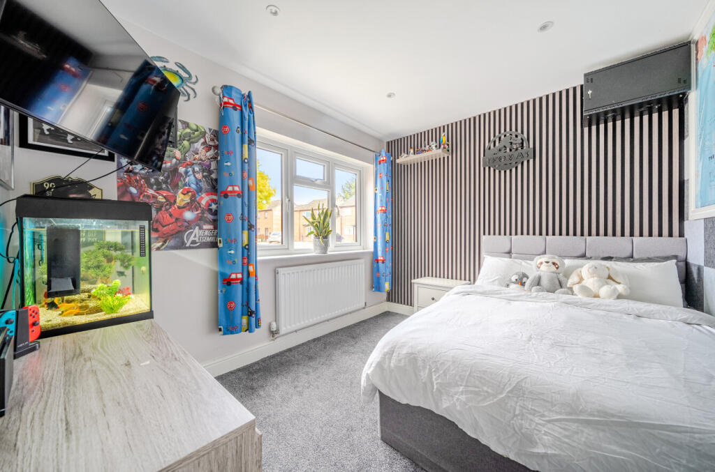 1370618-20-68fa2c...