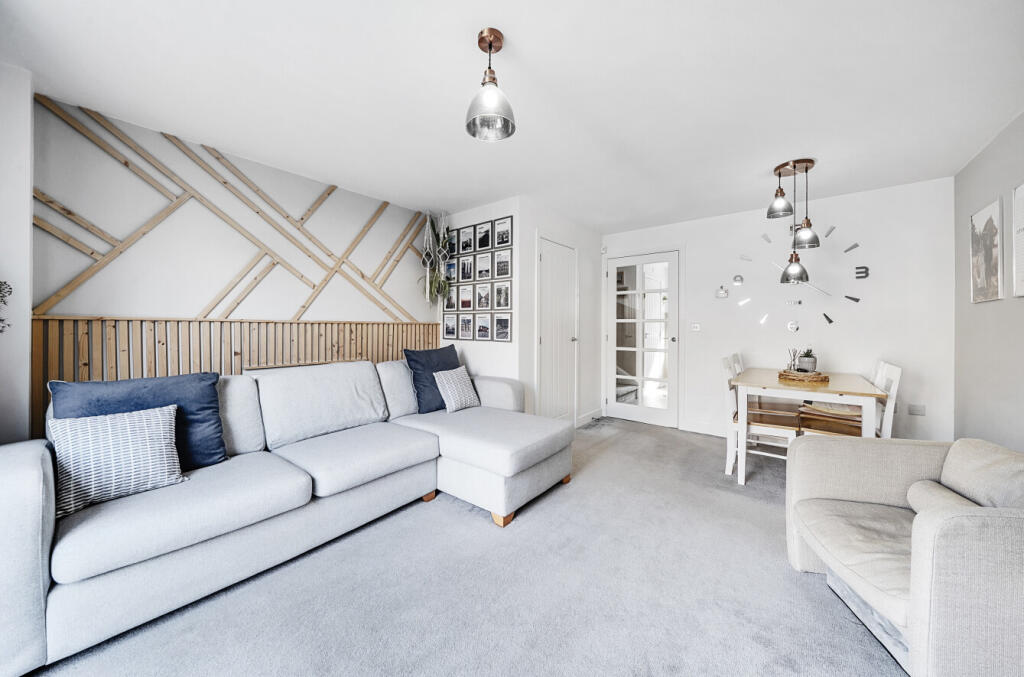 1332464-16-6899ea...