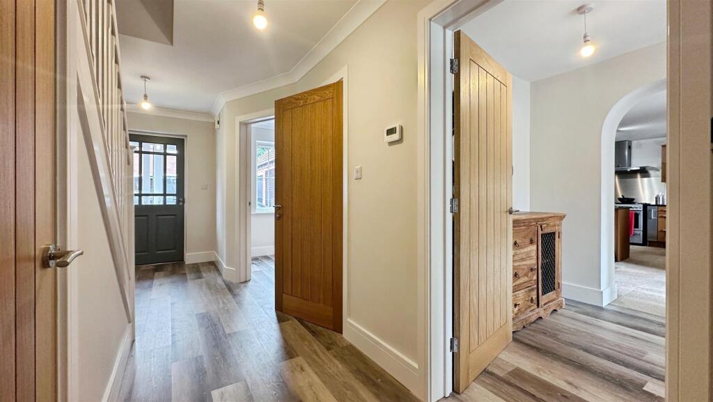 5a140c5e--456F-AF05-67EDBACB9C15-66306-0000156CE58