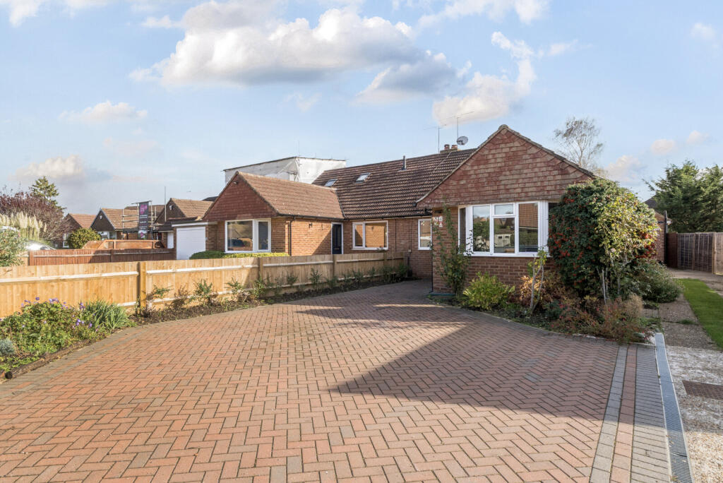 1373158-2-68fb7b5...