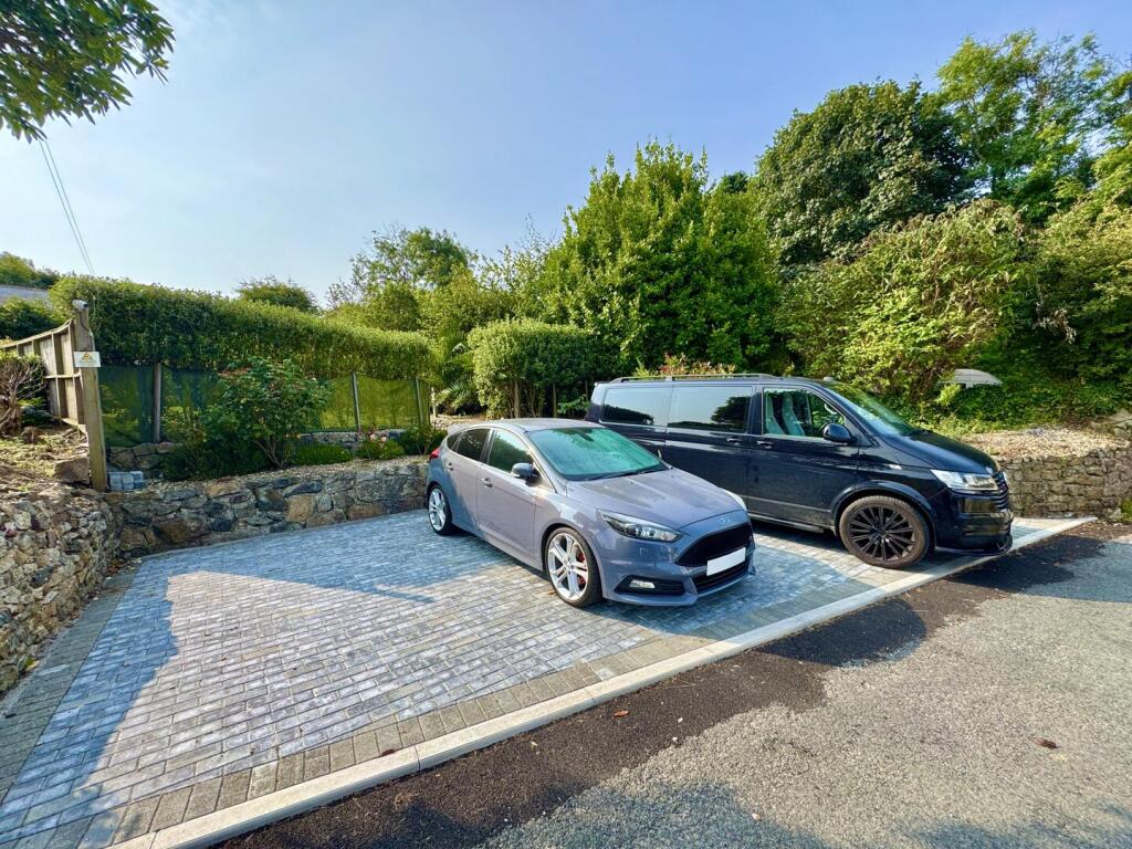 Driveway Parking