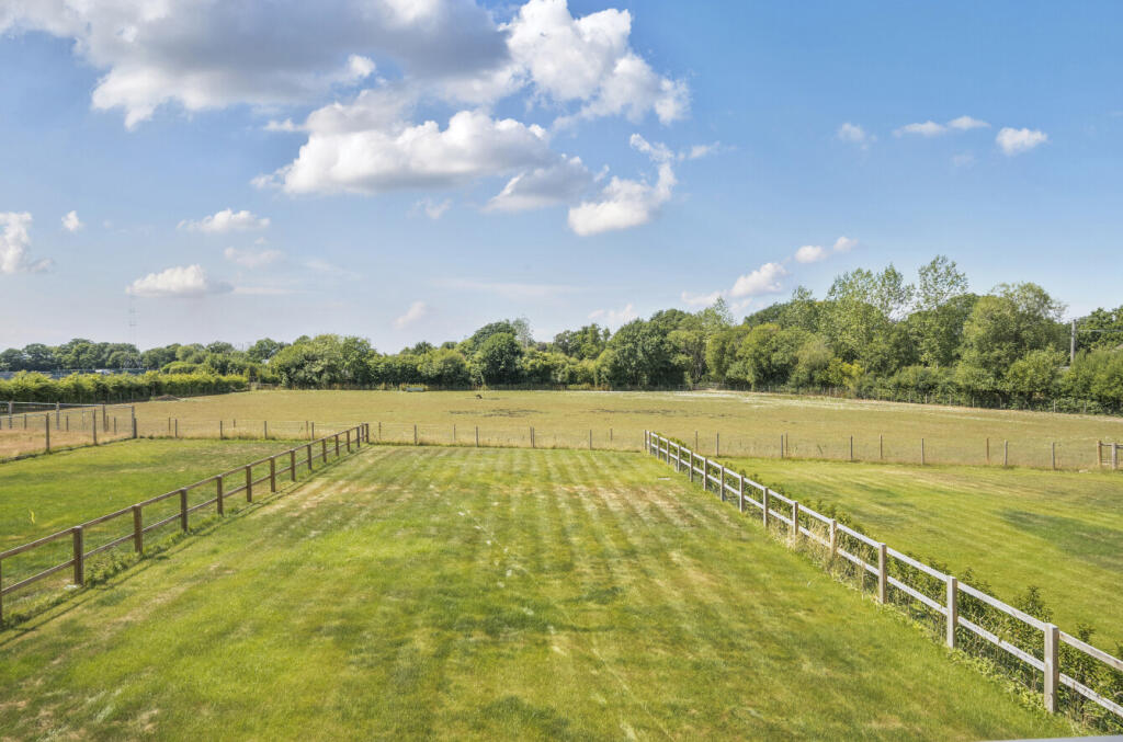 1320956-23-686ea0...