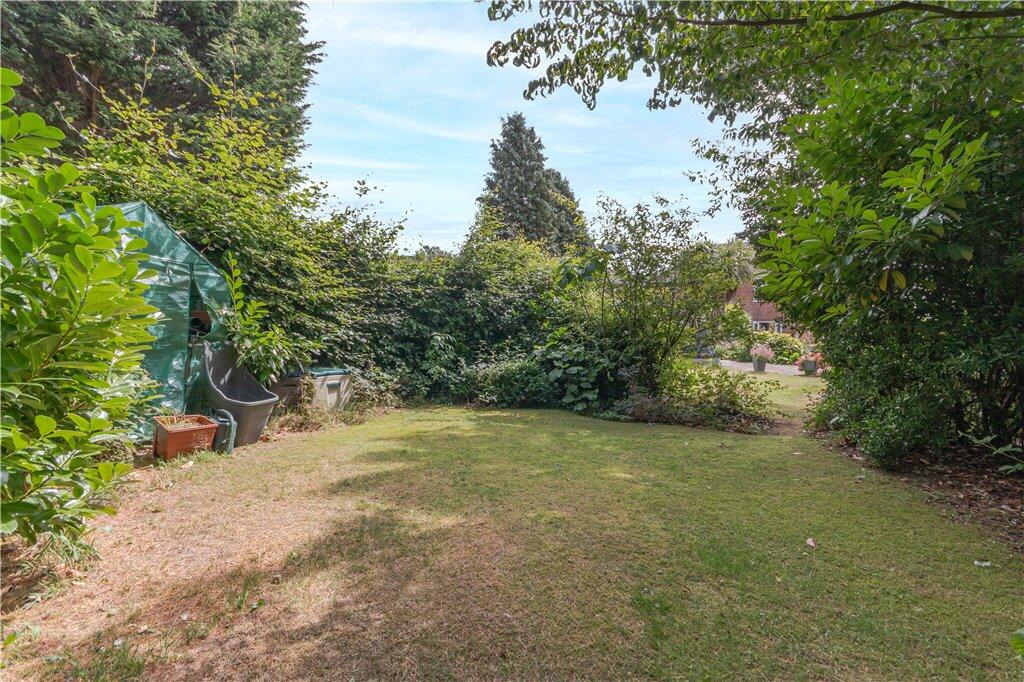 Lawned Garden