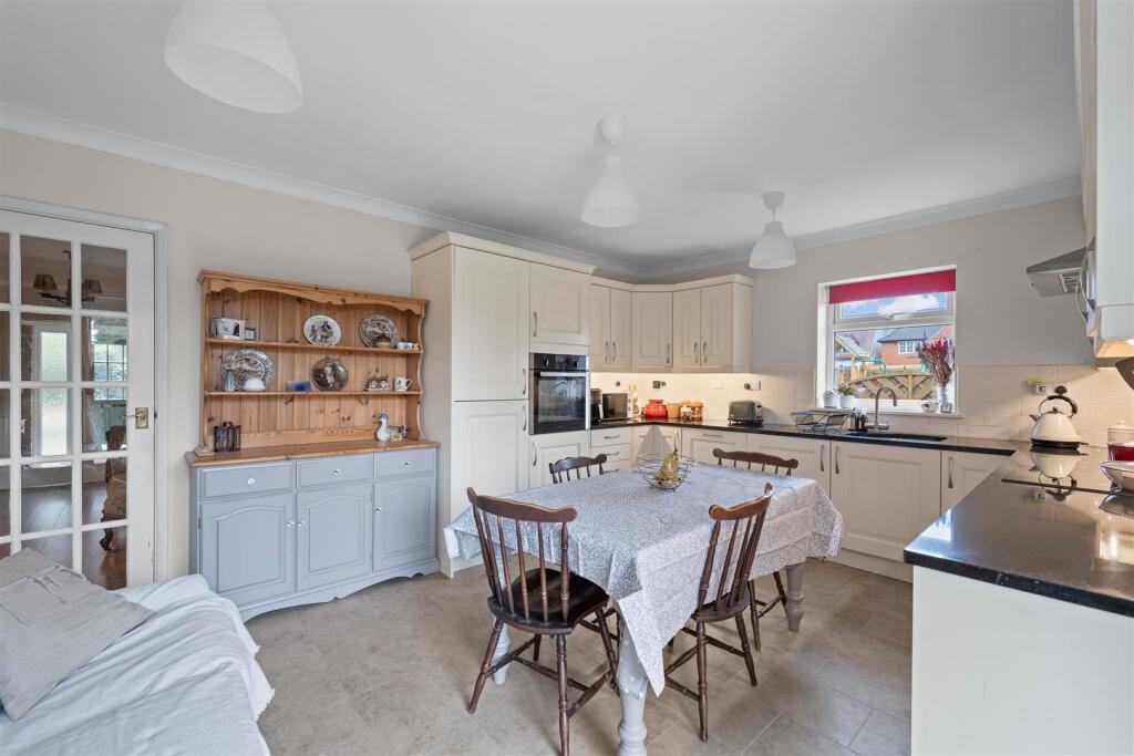 Breakfast Kitchen