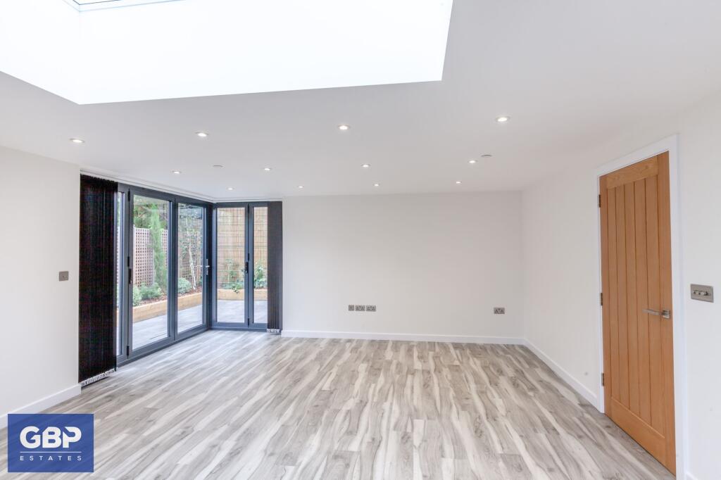 Kitchen/Reception/Diner