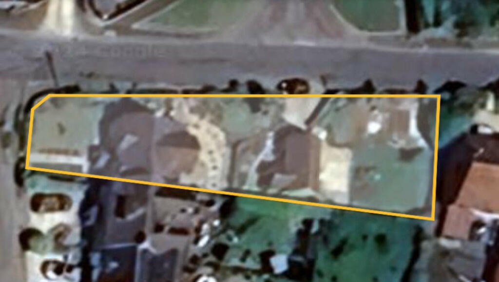 1 chapel plot