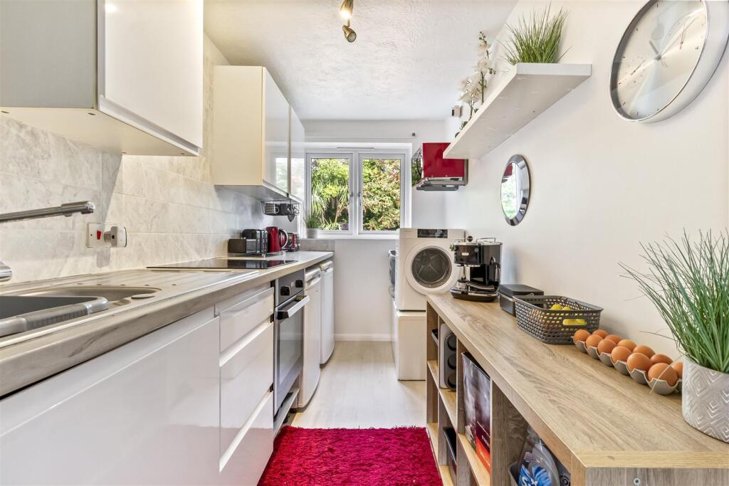 19 Corfe close_009.JPG