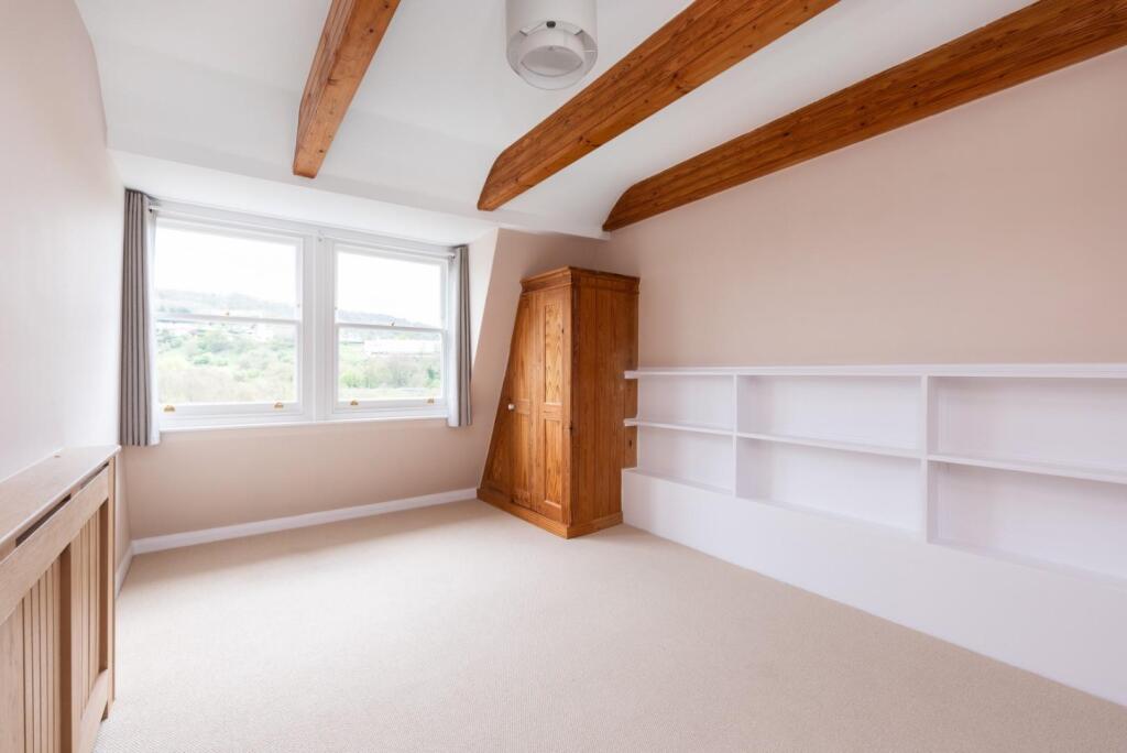 Flat 6, 32 Grosvenor Place, Bath BA1 6BA-9.jpg