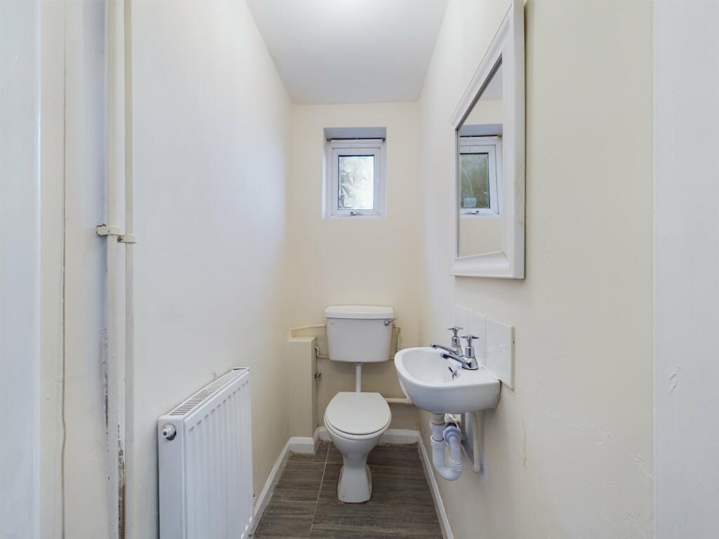 CLOAKROOM