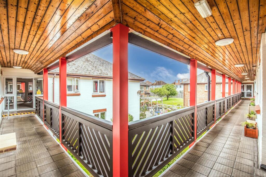 29 The Cloisters-16.jpg