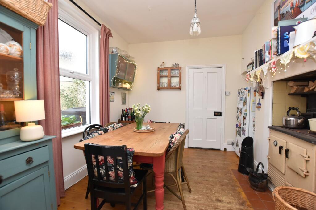 Breakfast Room