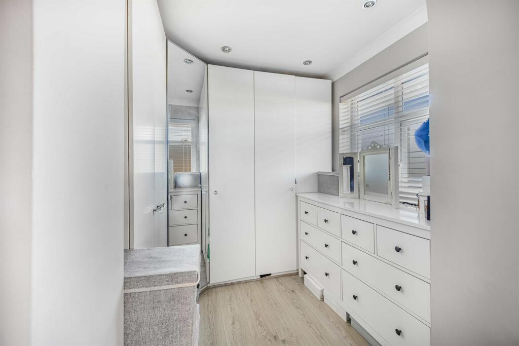 Master Dressing Area