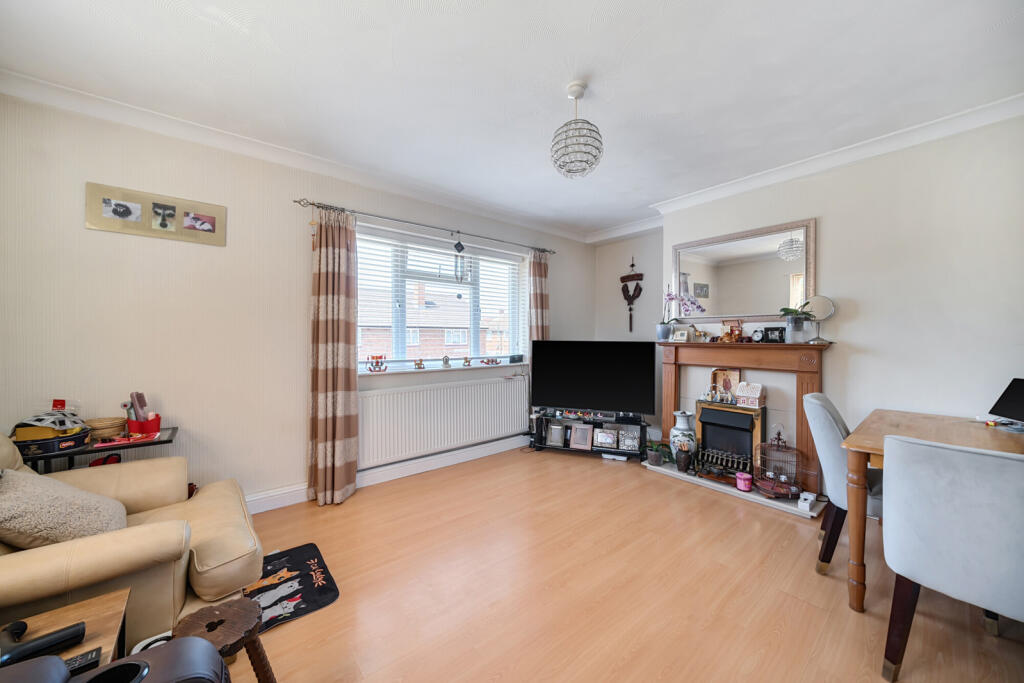 1310850-4-6853f04...