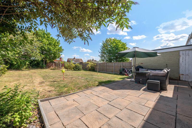 Rear garden/patio area