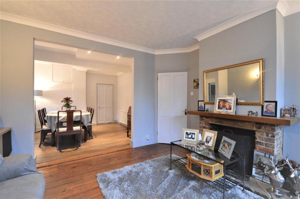 Living/Dining Room
