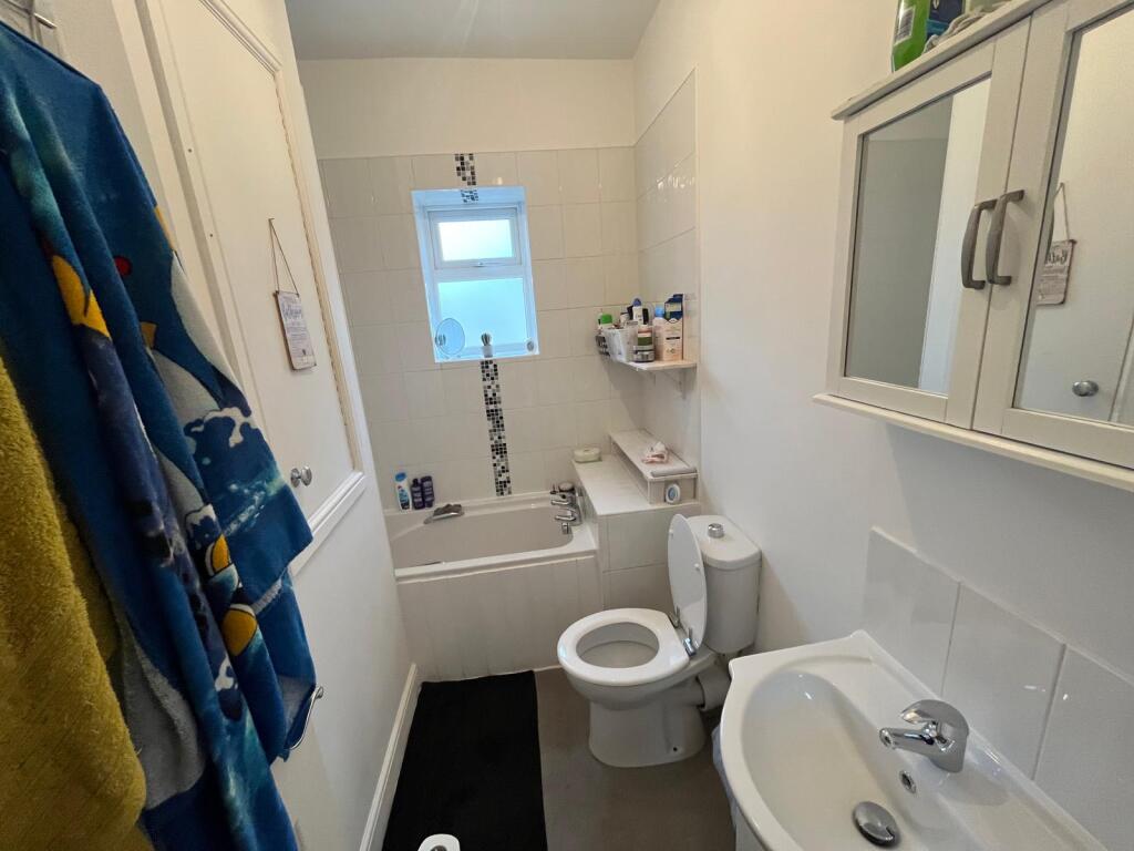 WhatsApp Image 2025-02-21 at 09.49.49 (3).jpeg