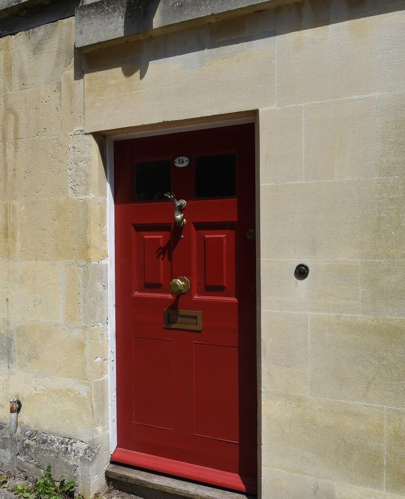 15 Bedford St. BA...