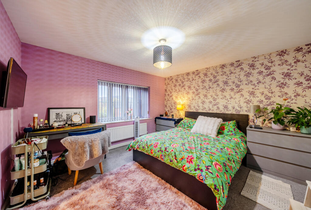 1374512-15-69172d...