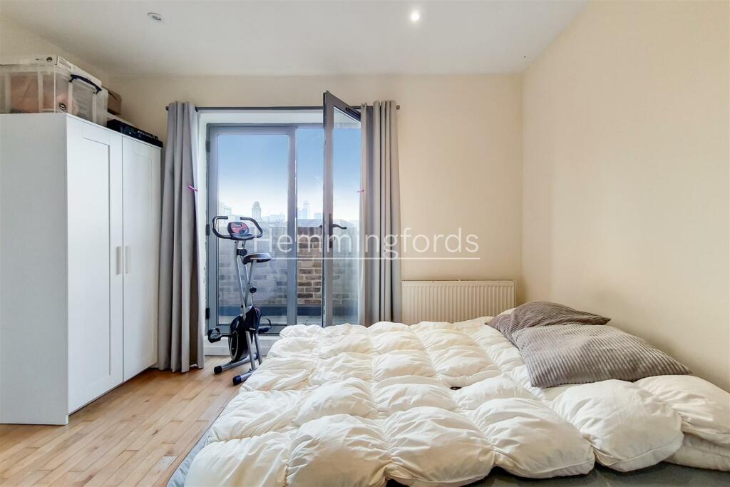 4_Bedroom-0.jpg