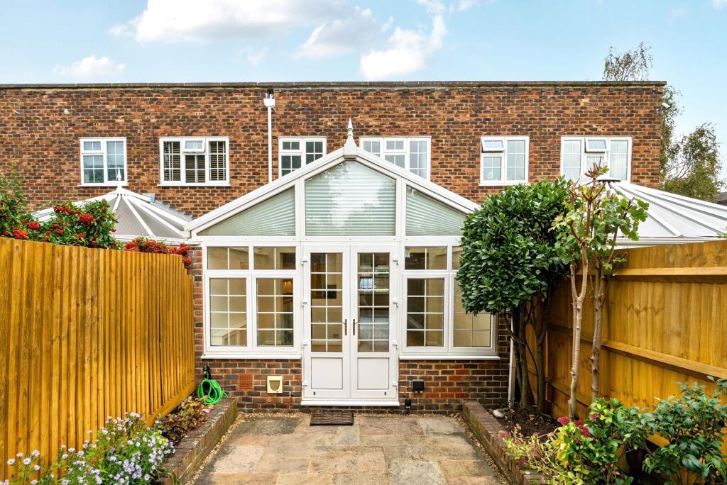 1361225-4-68dcf6e...