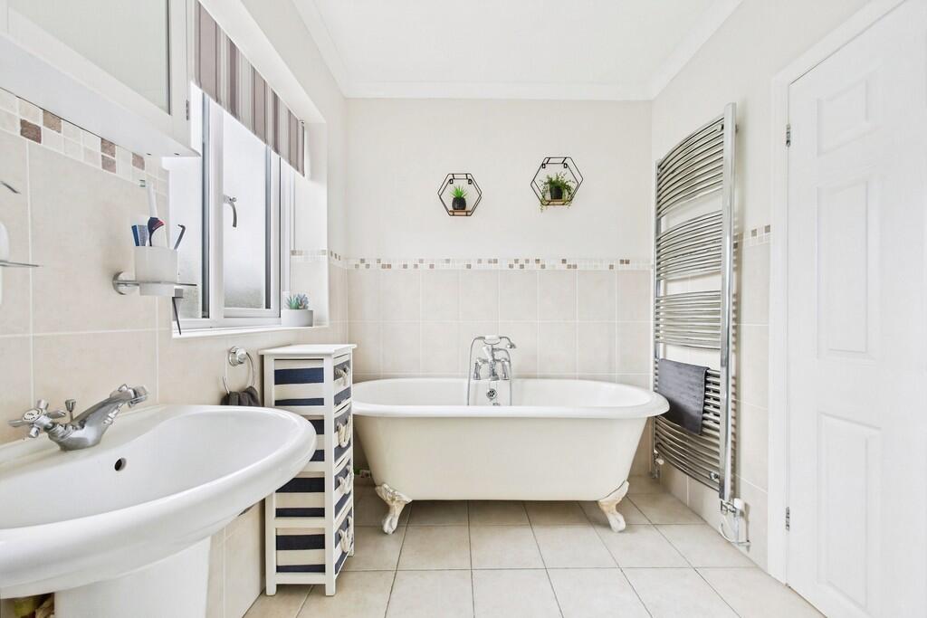 e72fd8fe-CAM01085...