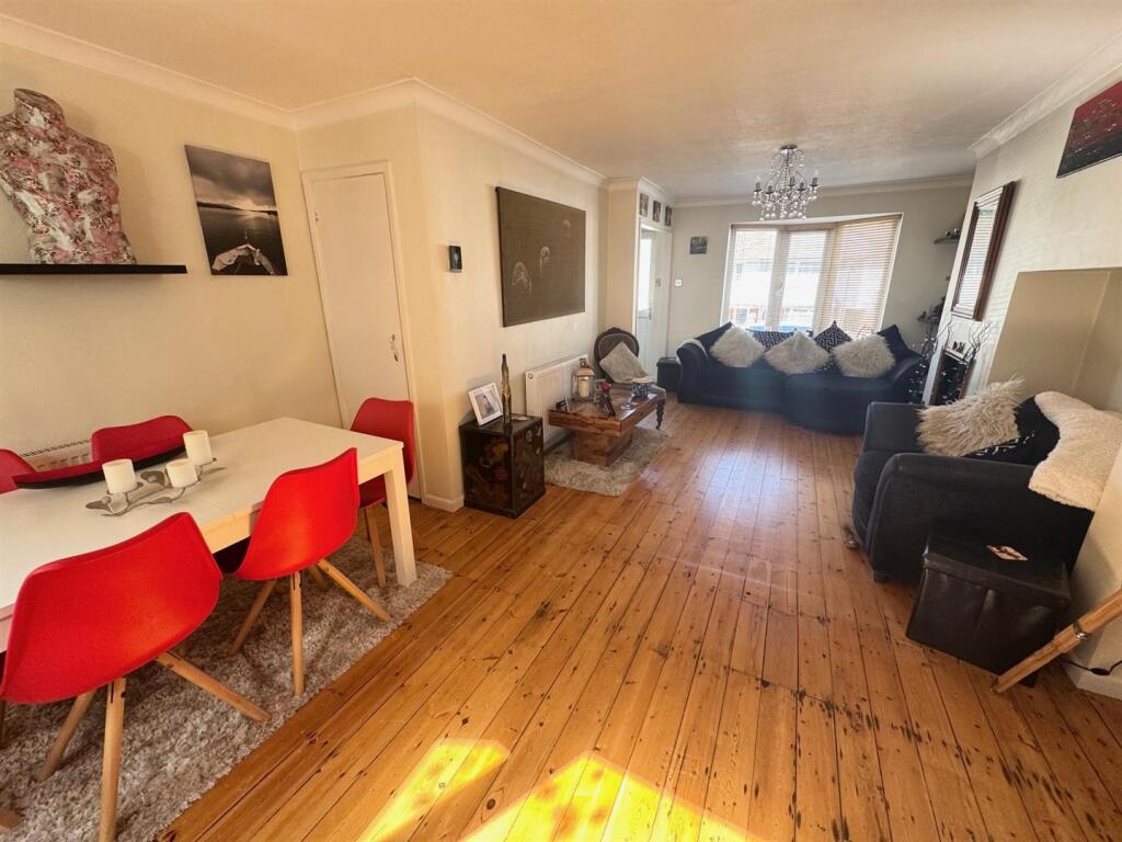 91 North Rd 7.jpg