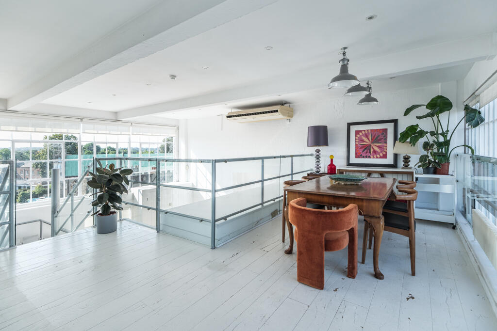 August 2025 JR (6).jpg