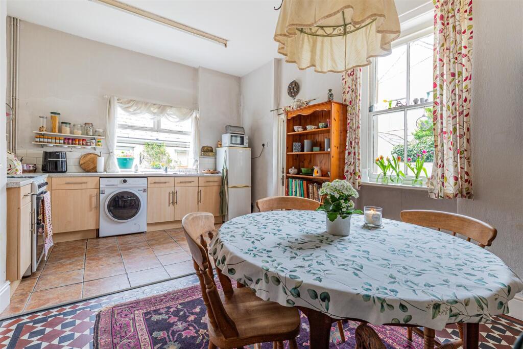 Pen Y Wain Road 6-13.jpg