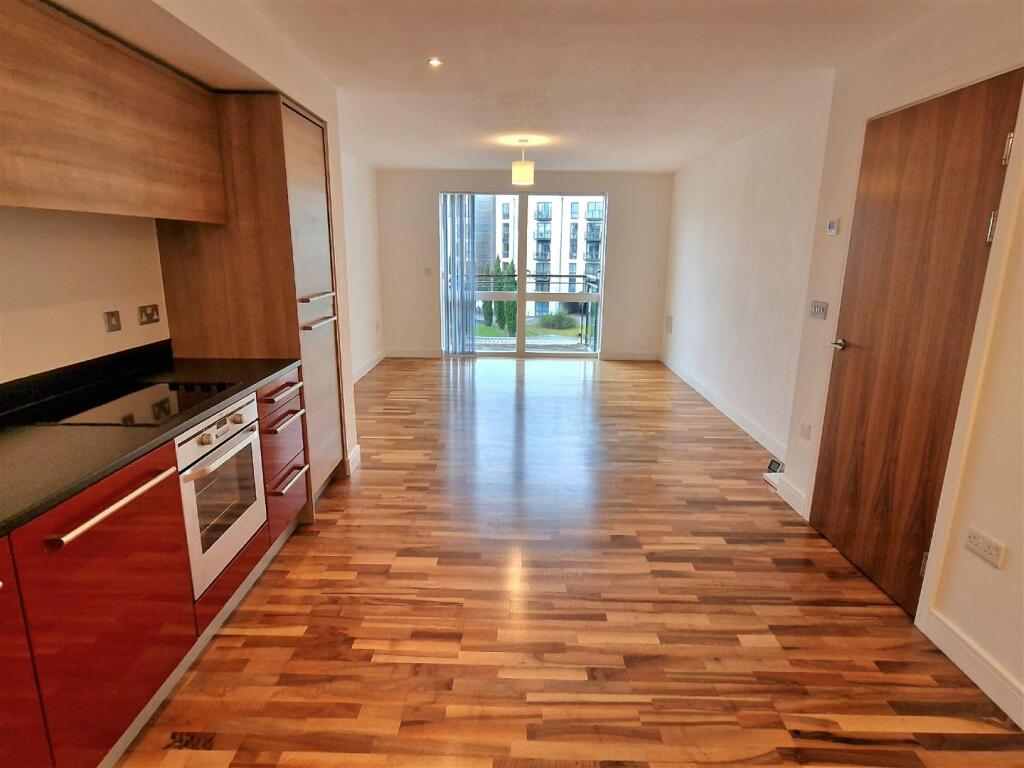Kitchen/Lounge