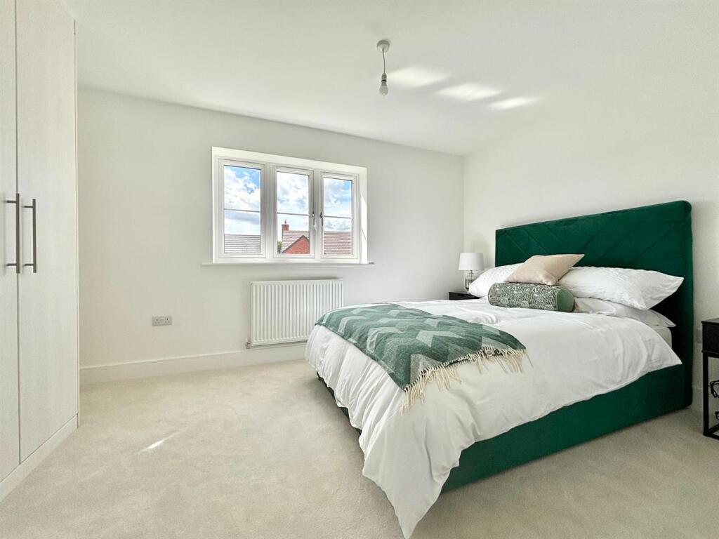 WhatsApp Image 2025-09-15 at 16.37.35_cebf5239.jpg