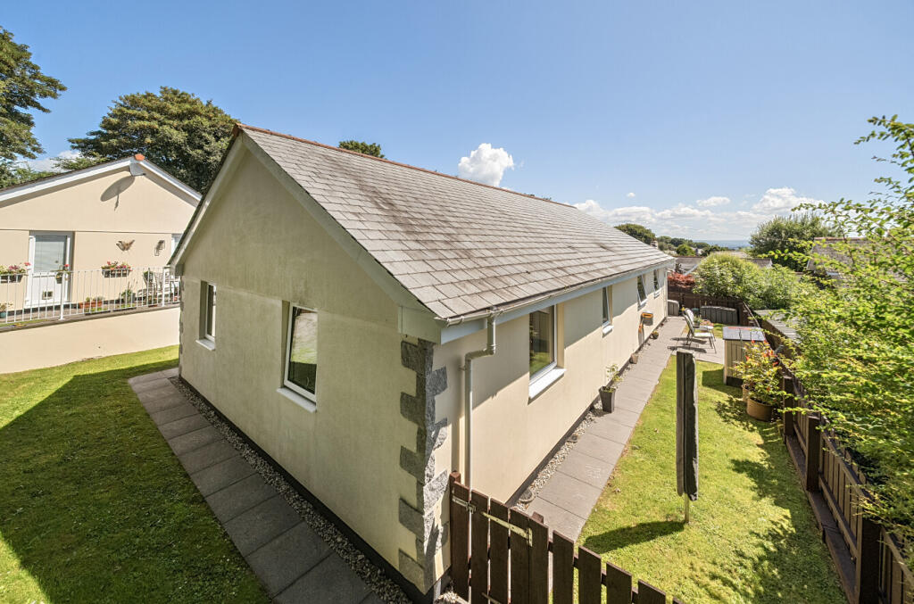 1321687-2-686fa62...