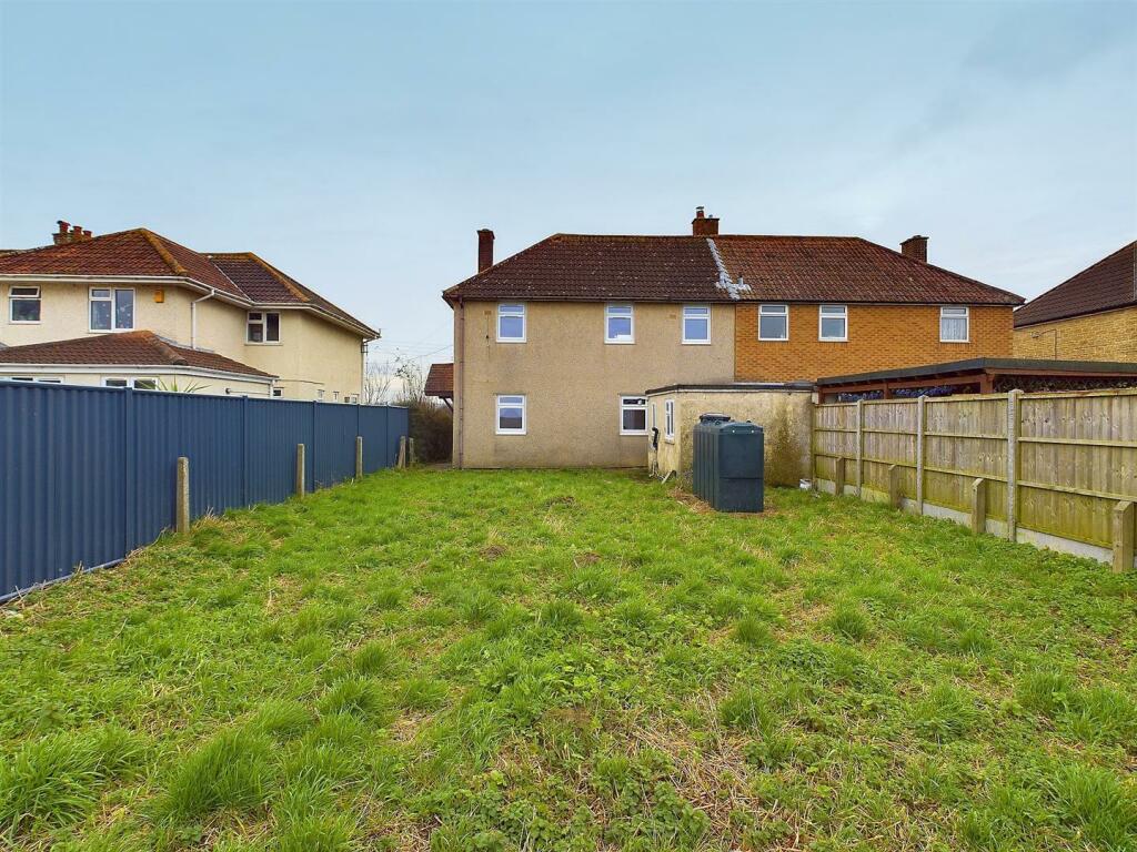 16 - Semi-detached House for Auction, Wick St Lawr