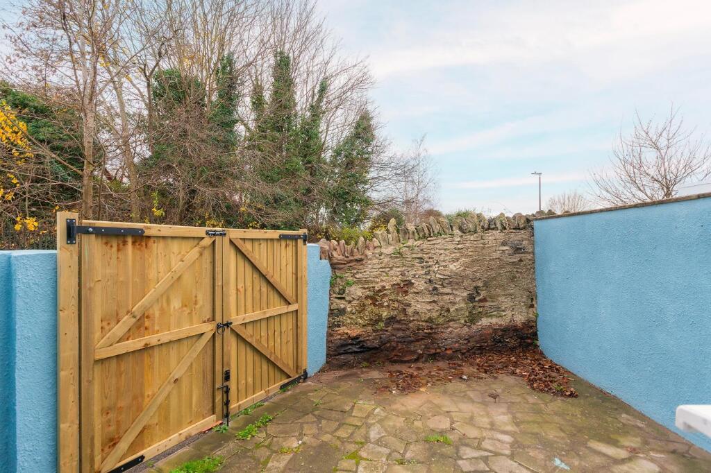 8G4ASEV - External D.jpg