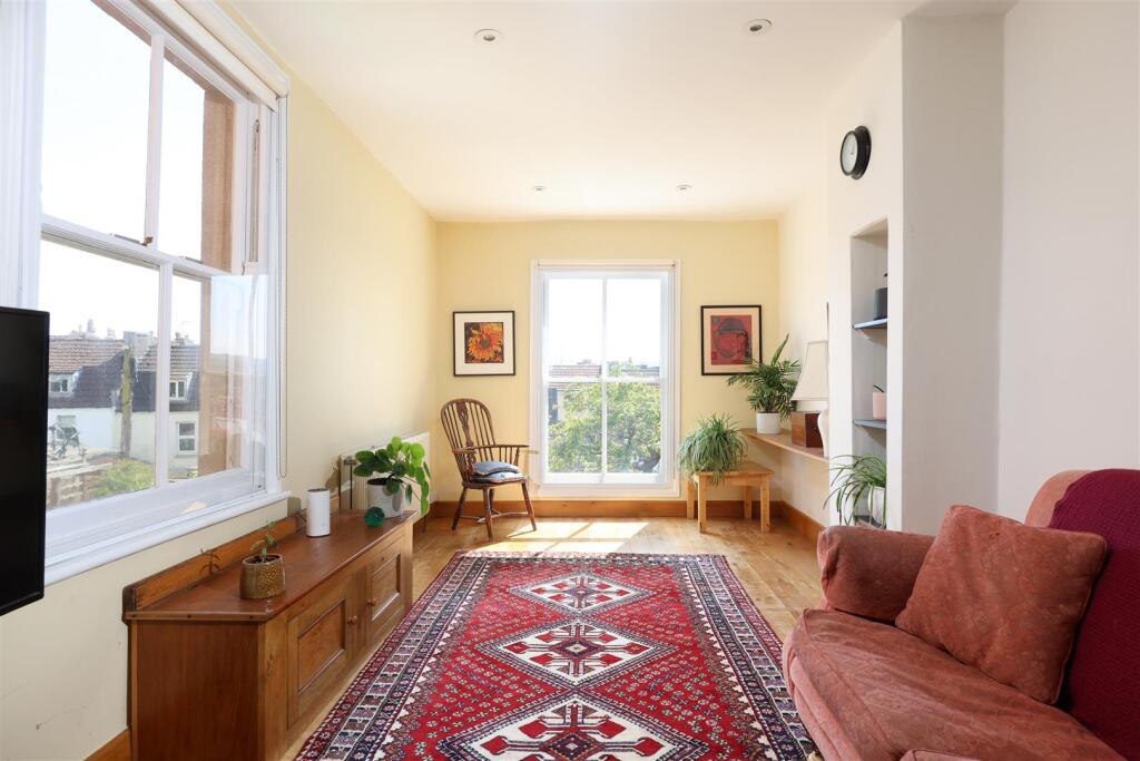 12 St Edwards Road 1.JPG