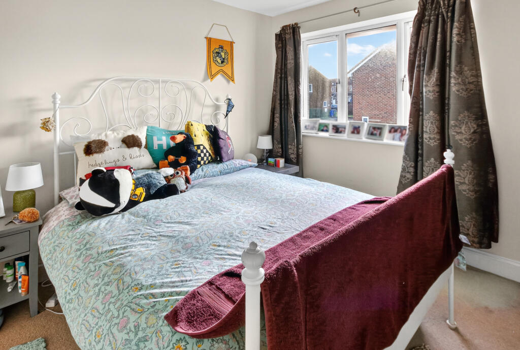 67simmondscloselarge8