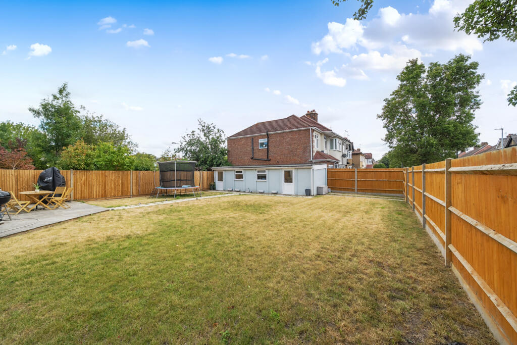 1325659-9-68779cf...