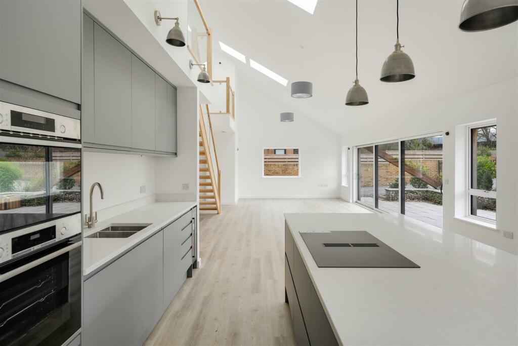 Open Plan Kitchen/living/Dining Room