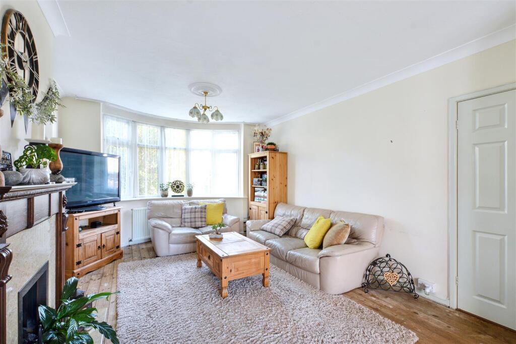 Open Plan Living/Dining Room