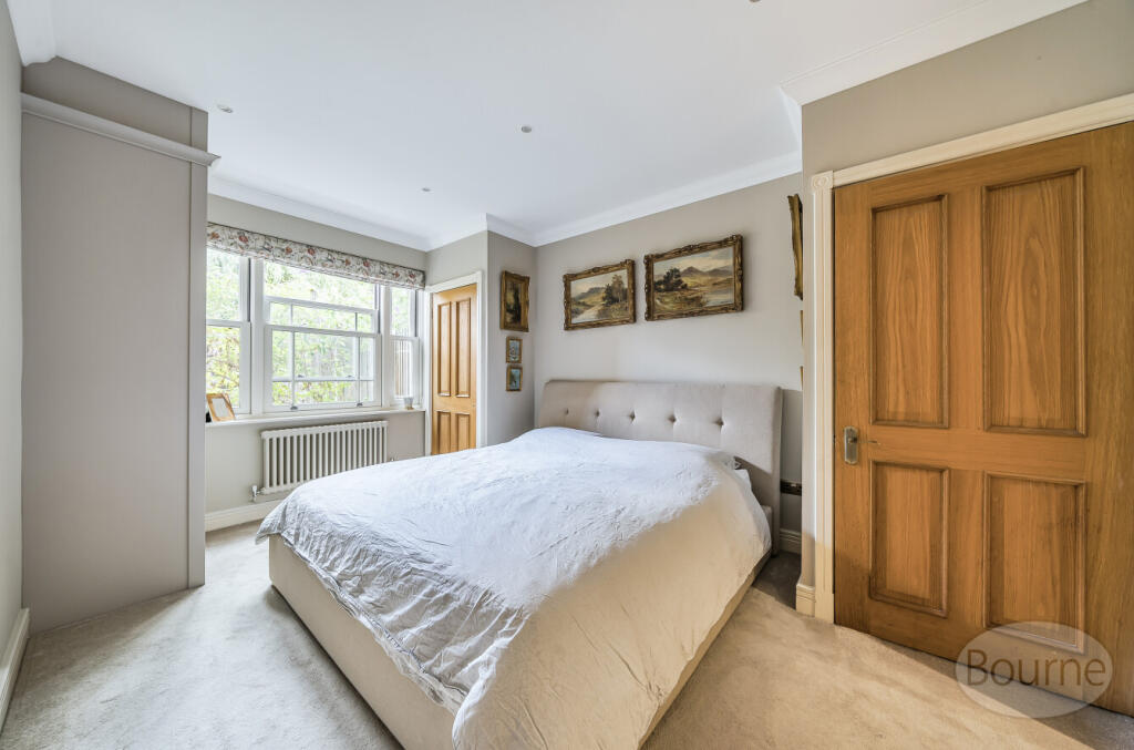 17ff3ce4-6d6d-43e...