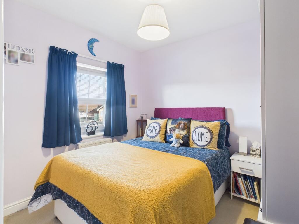 BEDROOM 3