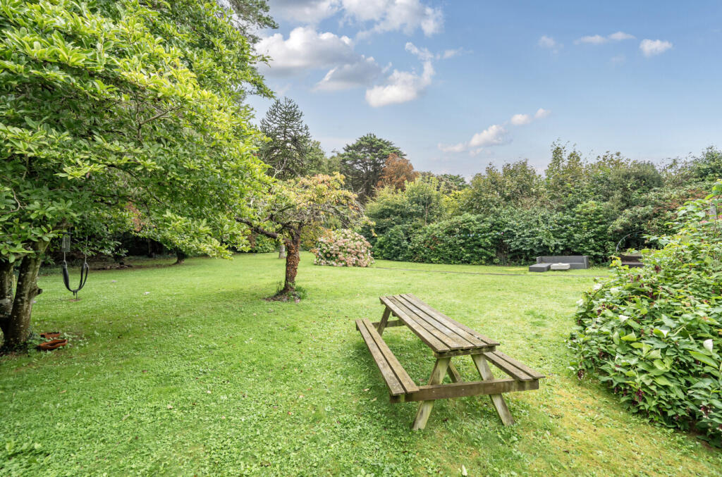 1354934-13-68cbfc...