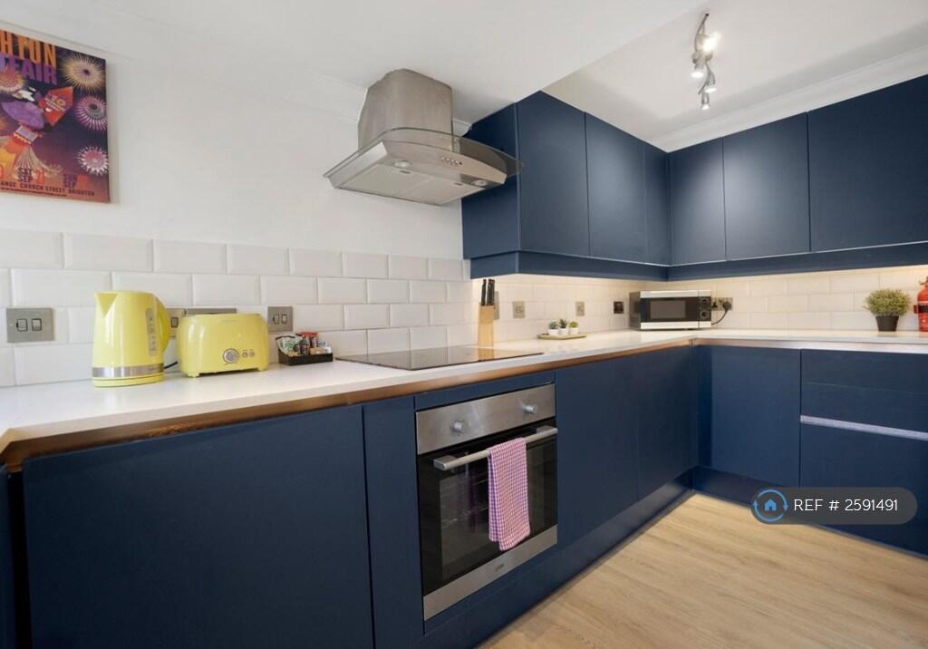 Kitchen With Modern Amenities 